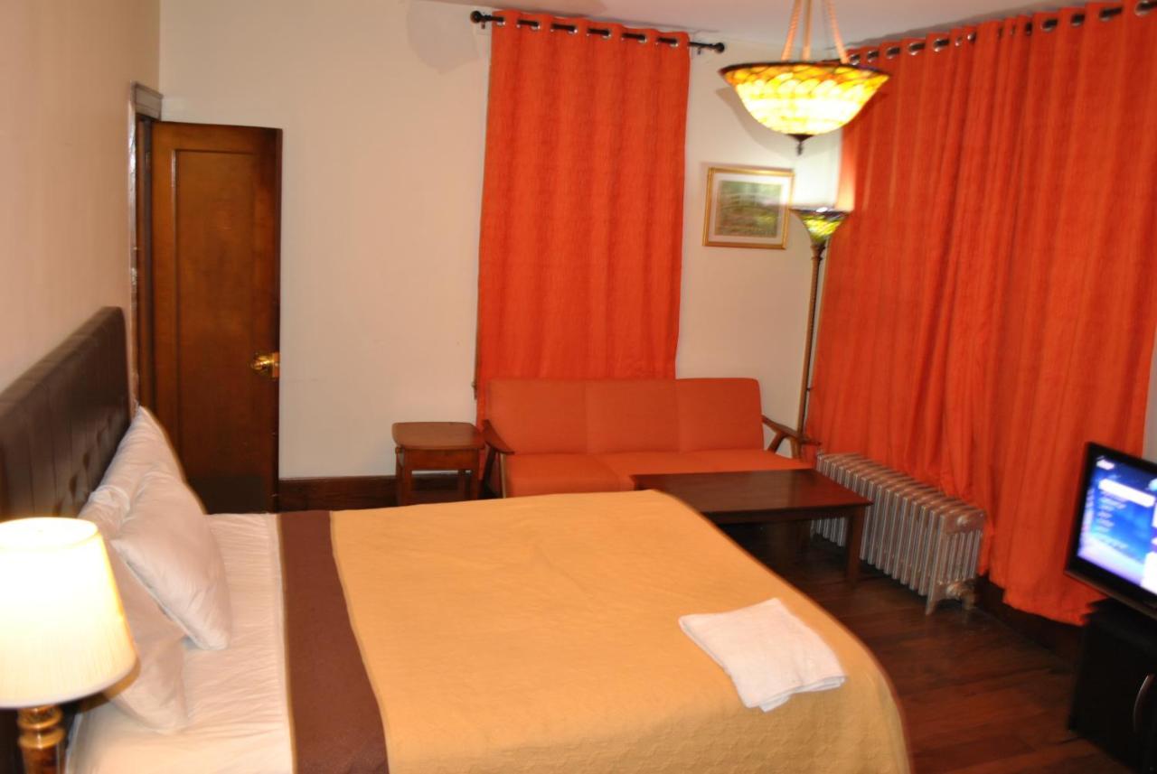 Ewr Airport Multilevel Guest House Room With 2-3 Beds Newark Exteriér fotografie
