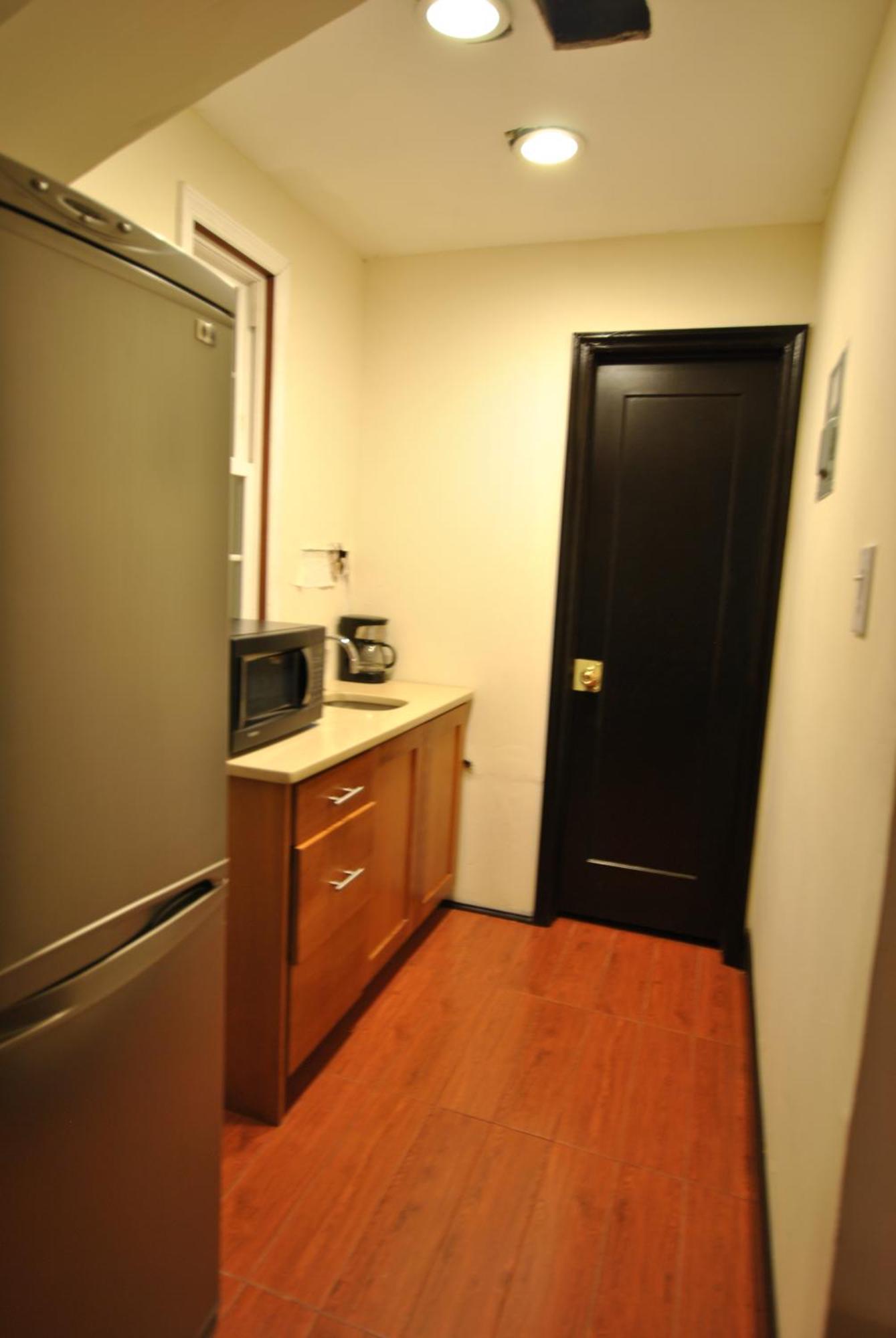 Ewr Airport Multilevel Guest House Room With 2-3 Beds Newark Exteriér fotografie